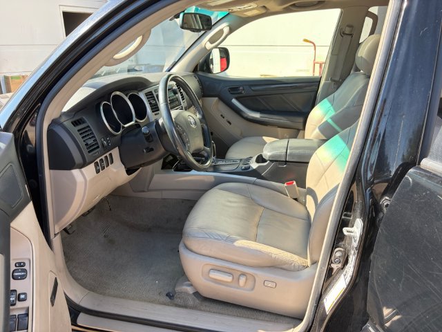 Used 2007 Toyota 4Runner Limited AWD/4WD image 26