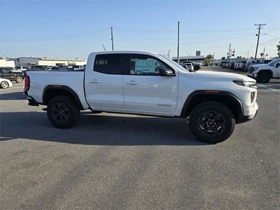 New 2025 GMC Canyon Elevation w/ Convenience Package