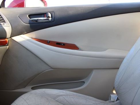 Used 2010 Lexus ES 350 image 19