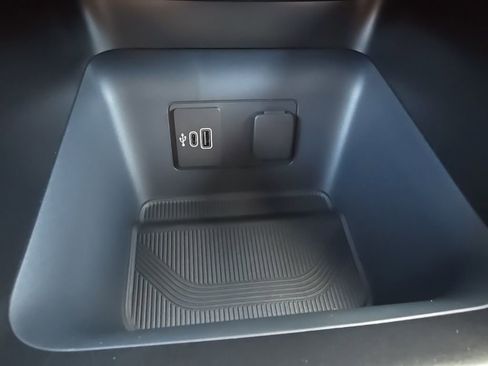 New 2026 Ford Explorer Active image 37