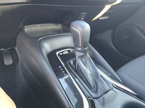 Certified 2024 Toyota Corolla SE image 33