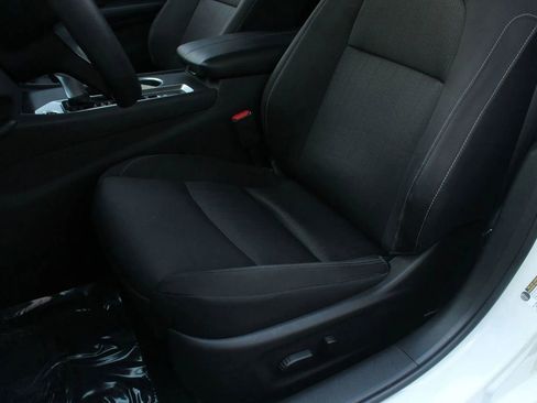 Used 2022 Nissan Altima 2.5 SV image 16