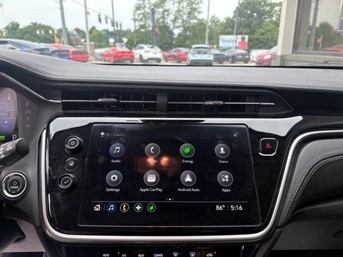 Used 2023 Chevrolet Bolt EUV LT FWD image 28