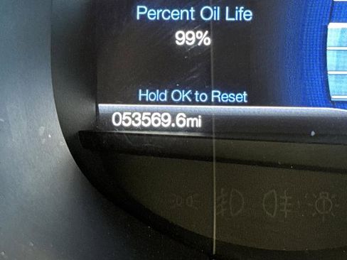 Used 2024 Ford Edge SEL image 6