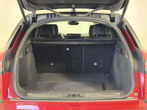 Used 2020 Land Rover Range Rover Velar R-Dynamic S image 29