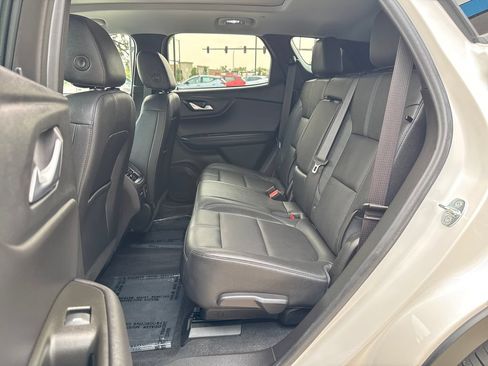 Used 2022 Chevrolet Blazer LT w/ Sound & Technology Package AWD/4WD image 24