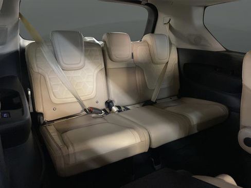 New 2026 Nissan Armada Platinum Reserve image 35