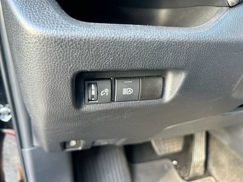 Used 2024 Toyota RAV4 LE AWD/4WD image 13