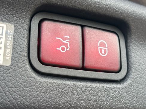 Used 2024 Mercedes-Benz C 43 AMG AMG C 43 image 23