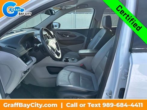 Certified 2023 GMC Terrain SLT image 9