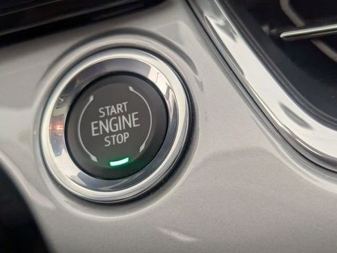 Certified 2026 Chevrolet Trax LT w/ Sunroof Package FWD image 22