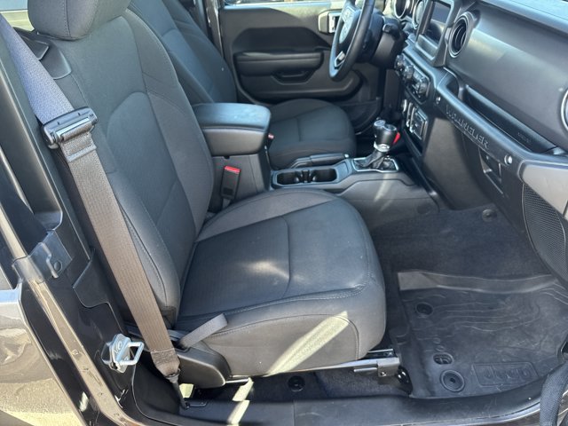 Used 2023 Jeep Wrangler Sport AWD/4WD image 15