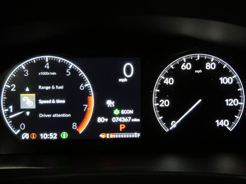 Used 2024 Honda Pilot Sport image 15