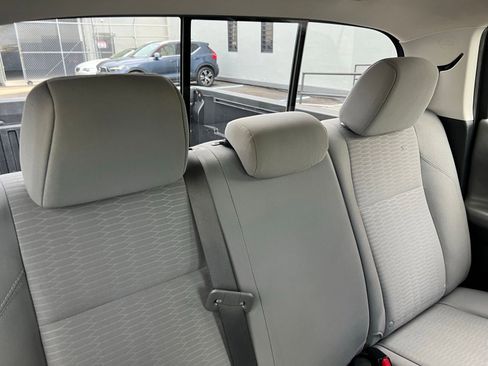 Used 2019 Toyota Tacoma SR5 image 45