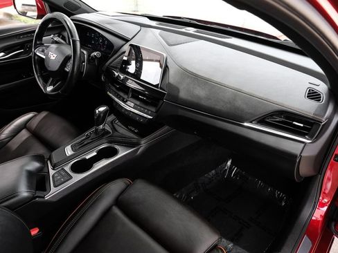 Used 2023 Cadillac CT4 Sport RWD image 11