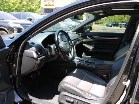 Used 2019 Honda Accord Sport image 24