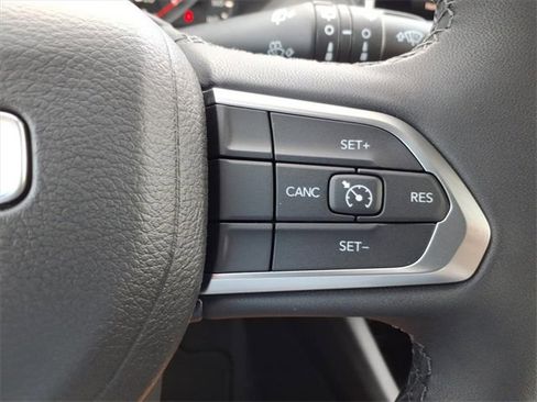 New 2026 Jeep Compass Latitude image 22