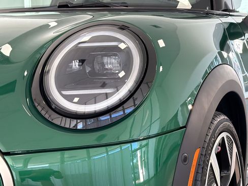 Certified 2025 MINI Cooper S FWD image 11