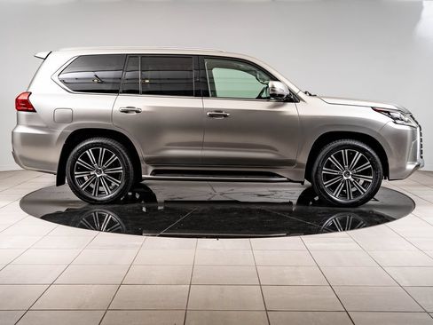 Certified 2021 Lexus LX 570 4WD w/ Luxury Package image 11