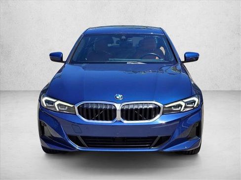 Used 2023 BMW 330i xDrive Sedan w/ Premium Package AWD/4WD image 2