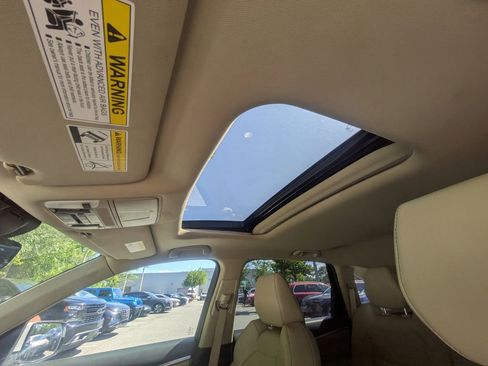 Used 2020 Acura MDX SH-AWD w/ Technology Package image 21