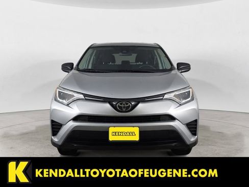 Used 2018 Toyota RAV4 LE w/ All Weather Liner Package FWD image 8