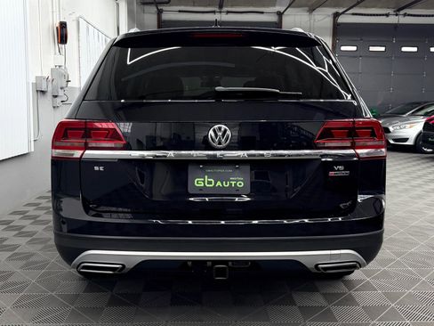 Used 2018 Volkswagen Atlas SE image 3