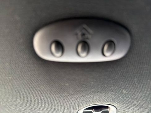Used 2019 Dodge Grand Caravan GT FWD image 36