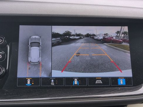 Certified 2021 Buick Envision Essence w/ Technology Package I image 30