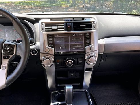 Used 2022 Toyota 4Runner SR5 RWD image 9