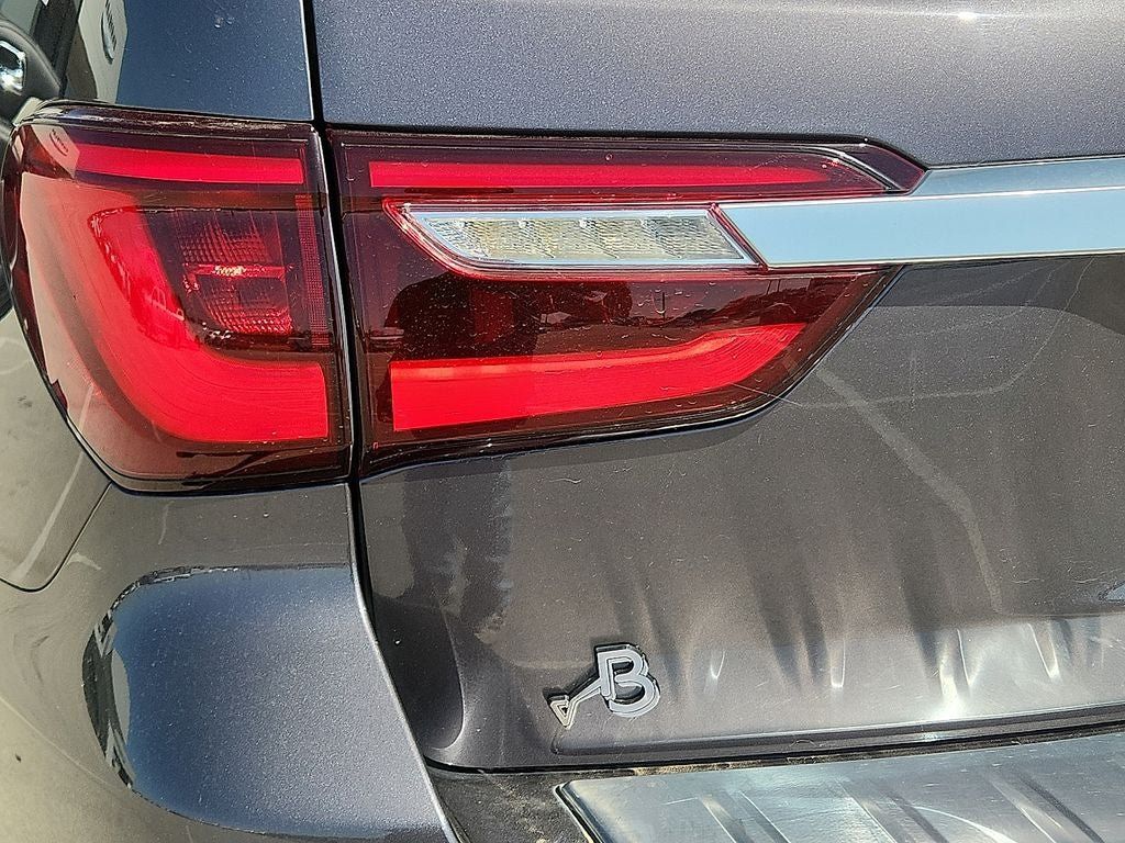 Used 2019 INFINITI QX80 Limited AWD/4WD image 10