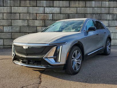 Certified 2024 Cadillac Lyriq Luxury w/ LPO, Floor Liner Package