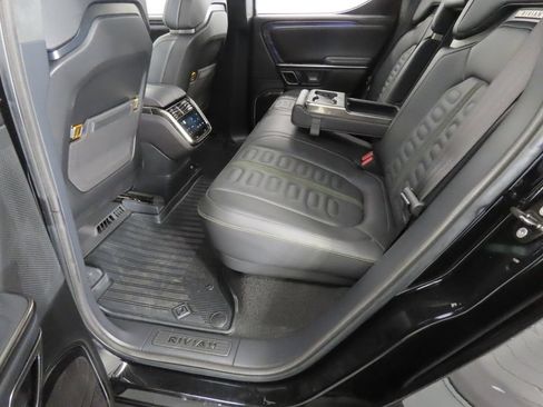 Used 2022 Rivian R1T Adventure AWD/4WD image 34