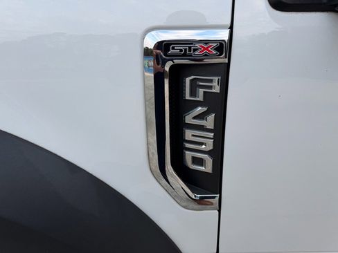 Used 2019 Ford F450 XL w/ STX Appearance Package image 31