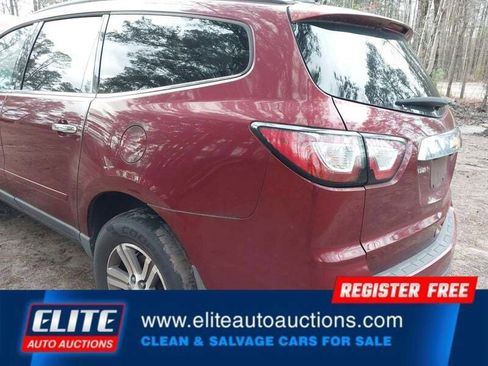 Used 2016 Chevrolet Traverse LT w/ Traveler's Package image 11