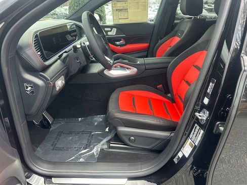New 2026 Mercedes-Benz GLE 53 AMG 4MATIC Coupe image 9