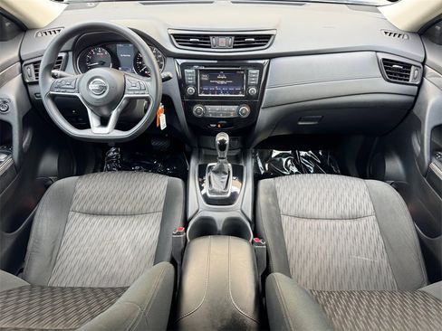 Used 2020 Nissan Rogue S image 16