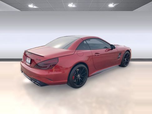 Used 2017 Mercedes-Benz SL 63 AMG AMG SL 63 image 8