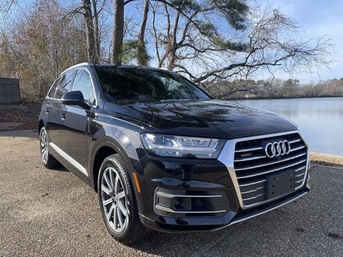 Used 2018 Audi Q7 3.0T Premium Plus image 1