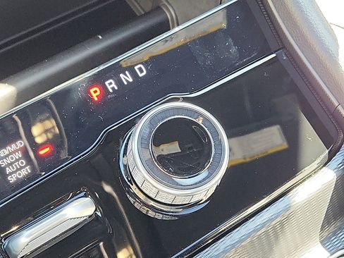 New 2025 Jeep Grand Cherokee Limited w/ Trailer Tow Package image 11