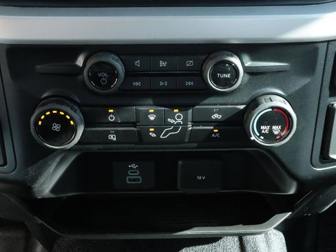 Used 2024 Ford F350 XL w/ XL Chrome Package image 10