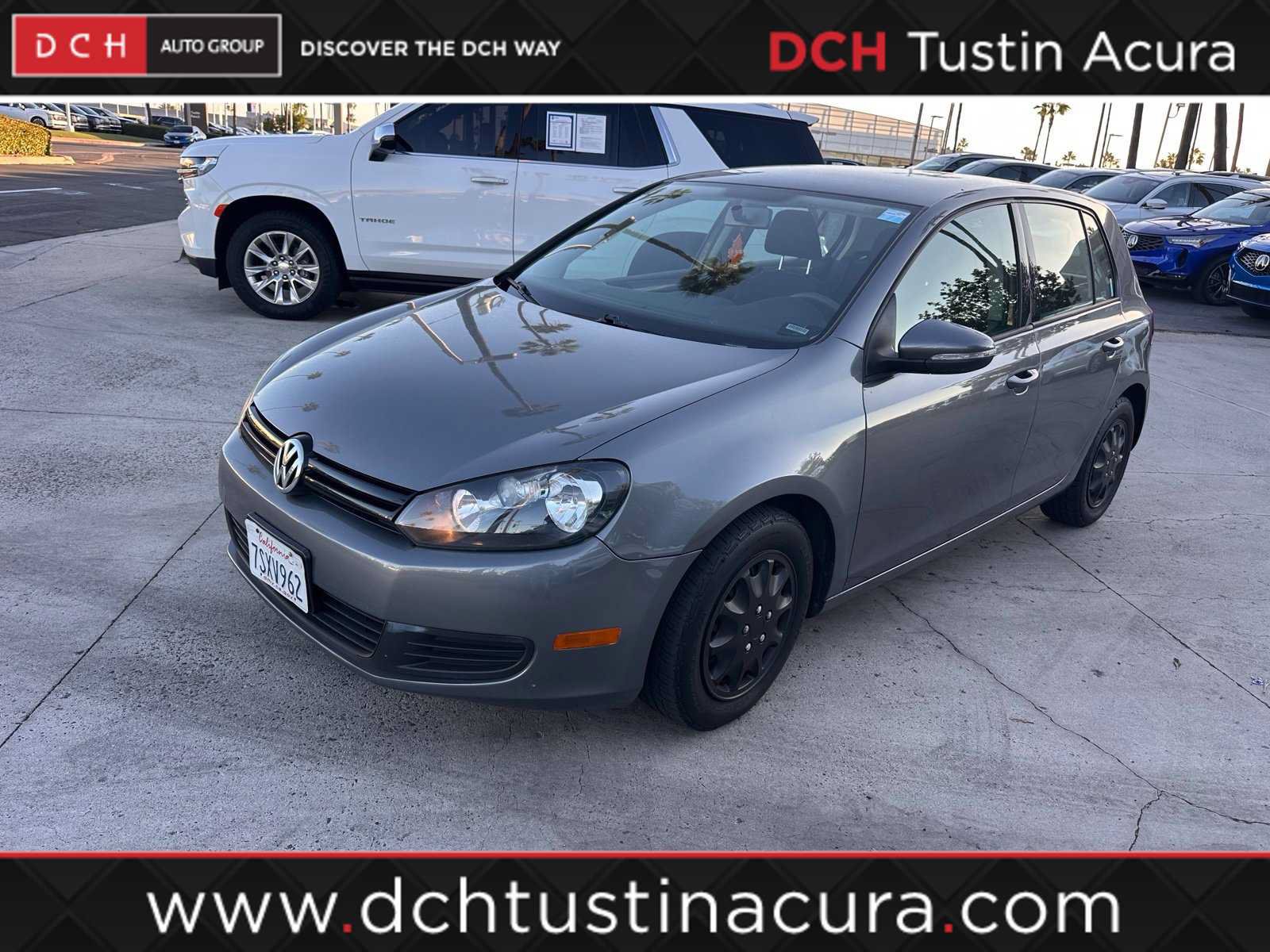 Used 2014 Volkswagen Golf 4-Door FWD image 1