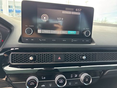 Used 2023 Honda Civic Sport image 12