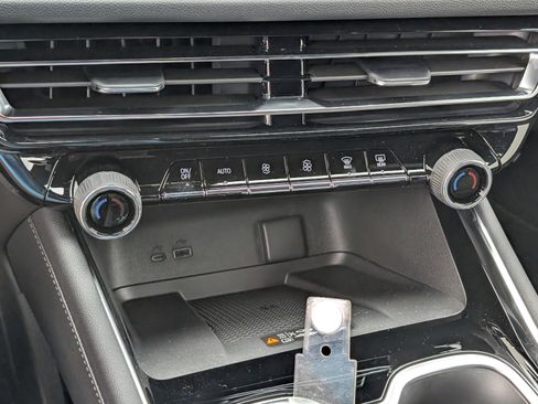 New 2026 Chevrolet Traverse High Country image 30