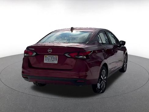 Used 2025 Nissan Versa SV image 14