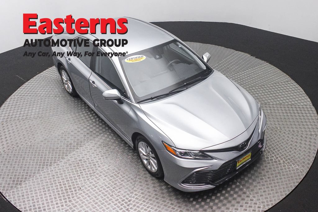 Used 2023 Toyota Camry LE FWD image 4