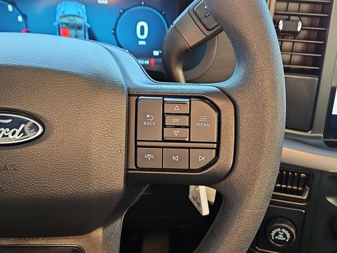 Used 2025 Ford F150 XL image 19