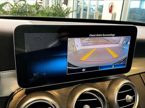 Used 2019 Mercedes-Benz C 300 Sedan image 27