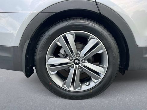 Used 2016 Hyundai Santa Fe Limited w/ Option Group 04 FWD image 12