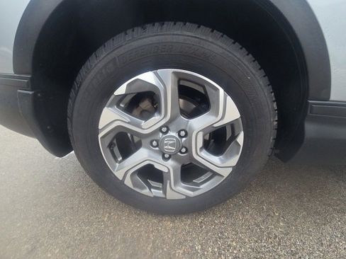 Used 2017 Honda CR-V EX image 16